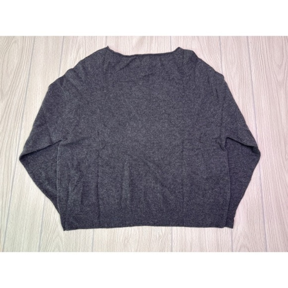 Quince Mongolian Cashmere Boatneck Sweater Heather Charcoal Gray Medium NWT - Picture 4 of 6